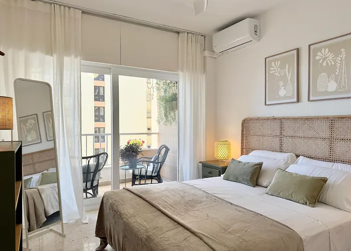 The Ii Seaviews Center - Eaw Homes Apartmán Marbella